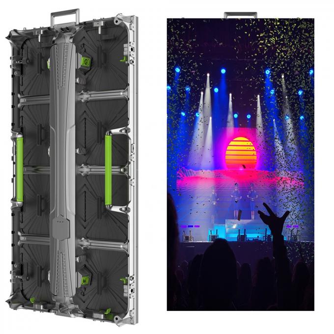 Small Pixels Pitch LED Billboard Display High Resolution 110V~220V AC 2 Years Warranty 1