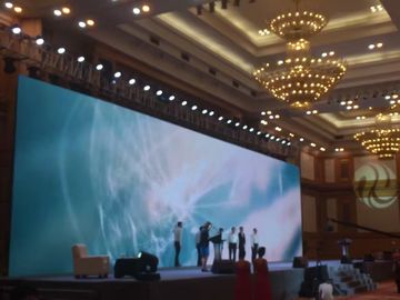Leave Messages Big Advertising Indoor Led Screens , rent video wall display Billboard