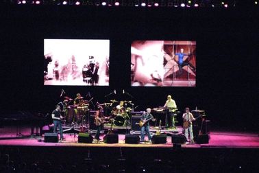 Indoor P4 LED Video Wall Rental 1R1G1B SMD 2121 Constant Drive Wide Viewing Angle
